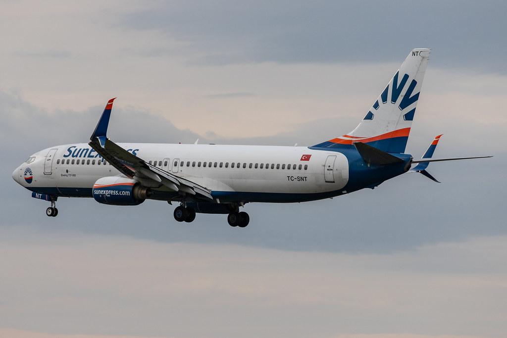 Frankfurt Airport: SunExpress (XQ / SXS) |  Boeing 737-8HC B738 | TC-SNT | MSN 40755