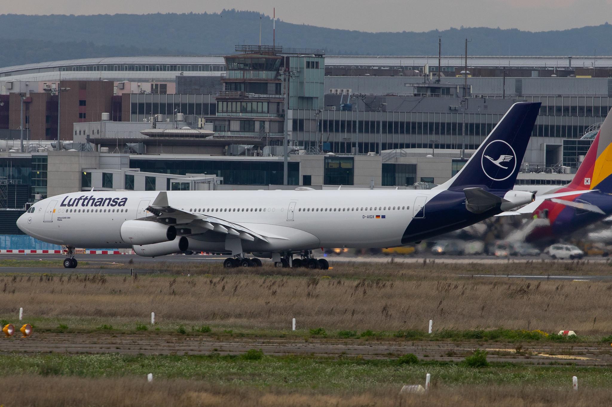 Frankfurt Airport: Lufthansa (LH / DLH) |  Airbus A340-313 A343 | D-AIGX | MSN 0354
