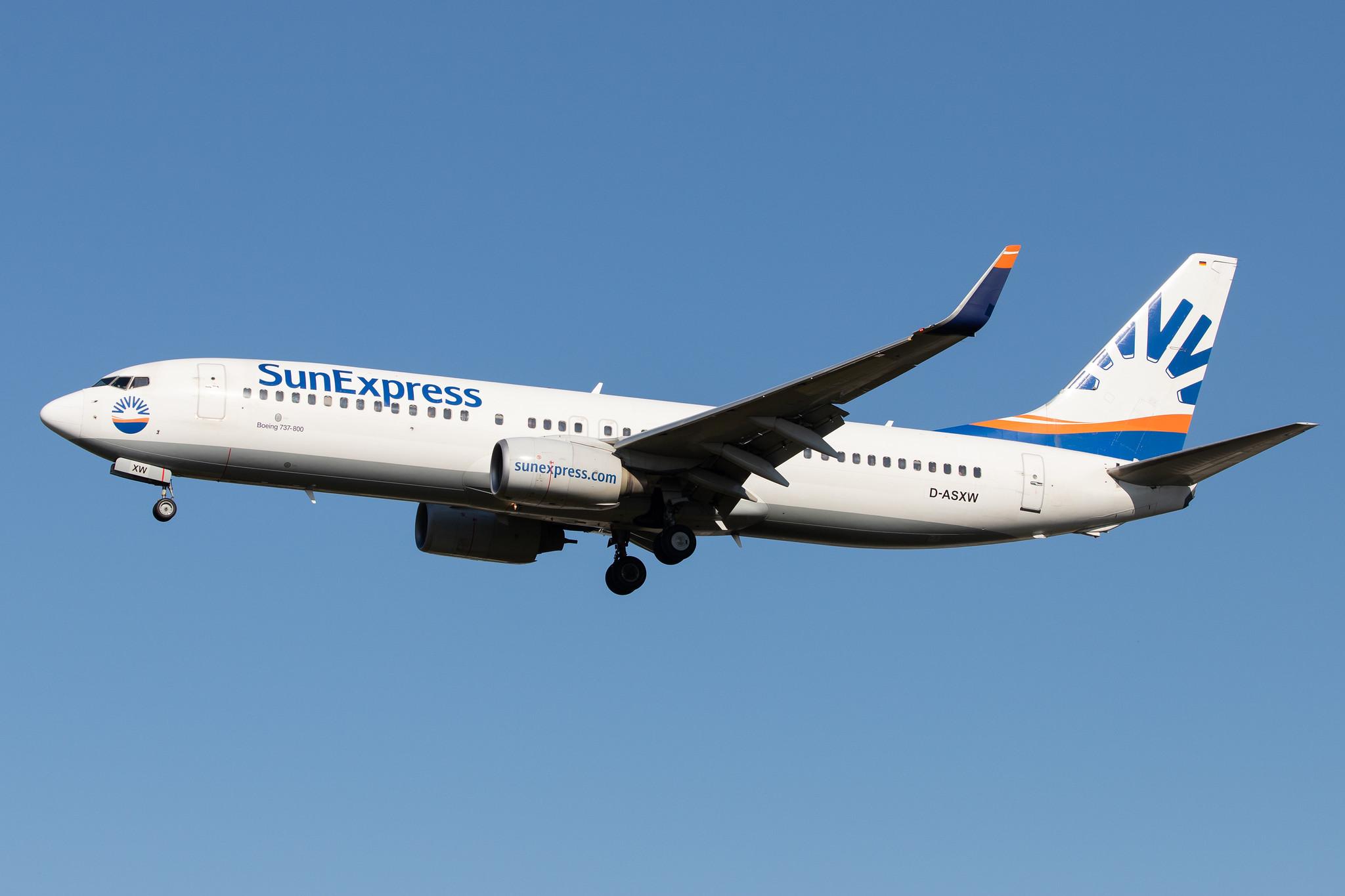 Frankfurt Airport: SunExpress (XQ / SXS) | Operator: SunExpress Deutschland |  Boeing 737-8HC B738 | D-ASXW | MSN 36530