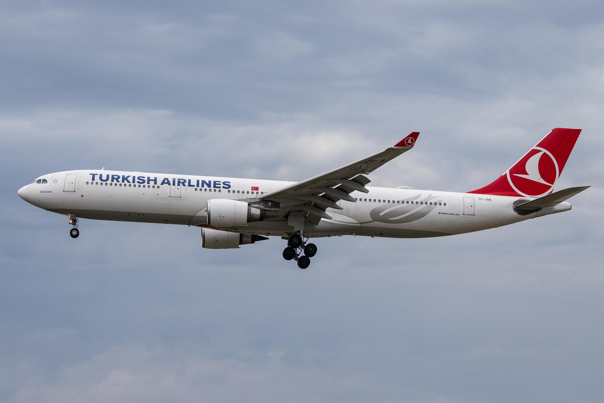 Frankfurt Airport: Turkish Airlines (TK / THY) |  Airbus A330-303 A333 | TC-JOB | MSN 1514