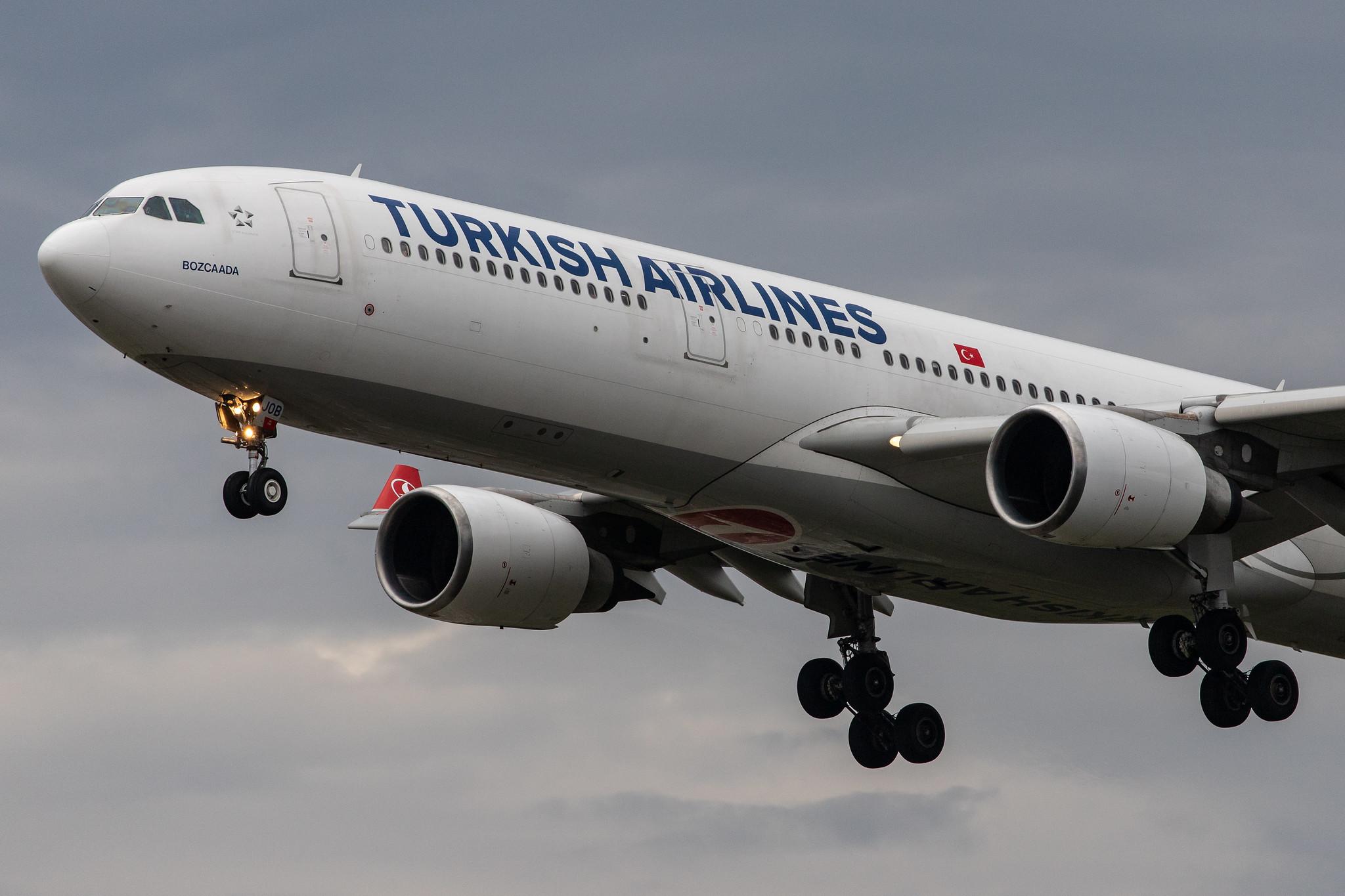 Frankfurt Airport: Turkish Airlines (TK / THY) |  Airbus A330-303 A333 | TC-JOB | MSN 1514