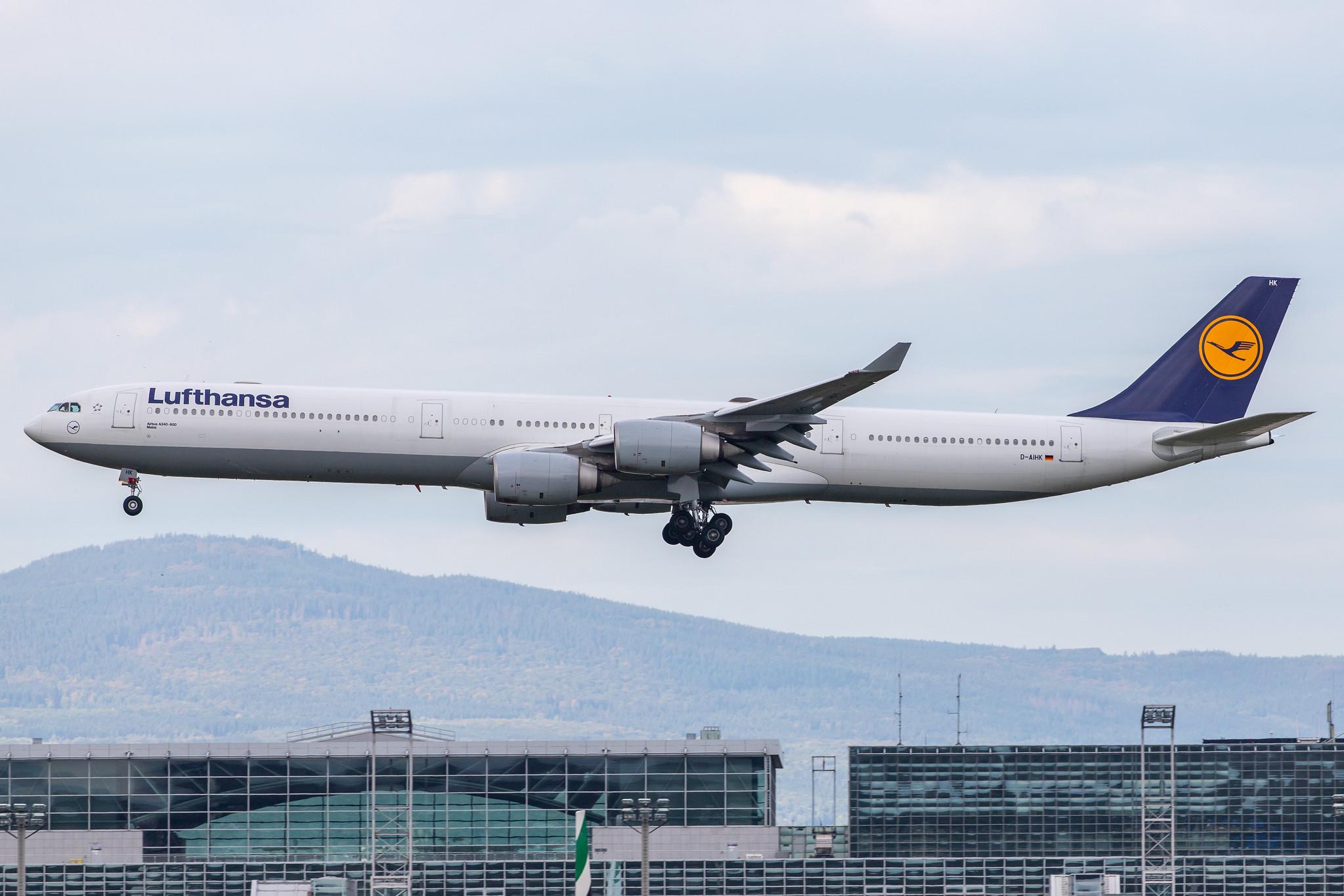 Frankfurt Airport: Lufthansa (LH / DLH) |  Airbus A340-642 A346 | D-AIHK | MSN 0580