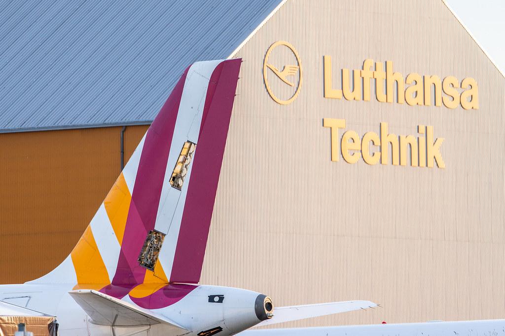 Hamburg Airport: Germanwings bei Lufthansa Technik LHT