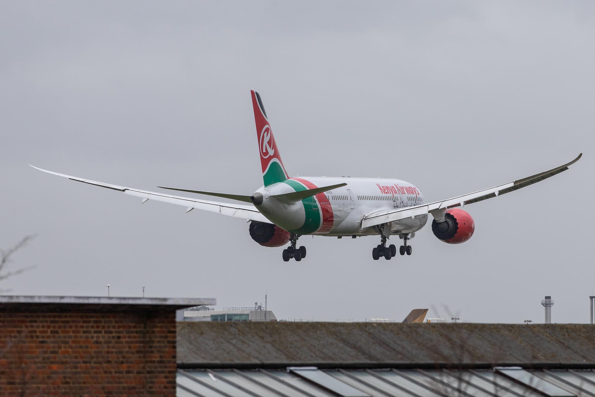 London Heathrow Airport: Kenya Airways (KQ / KQA) |  Boeing 787-8 Dreamliner B788 | 5Y-KZA | MSN 35510