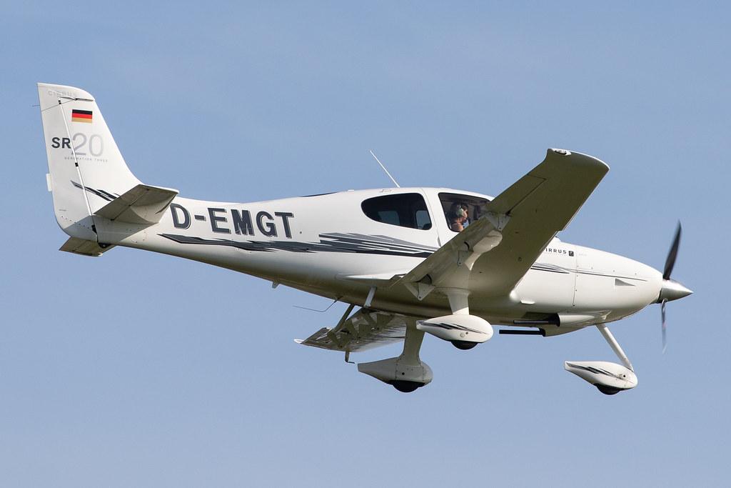 Hamburg Airport: Privat owner |  Cirrus SR20-G3 | D-EMGT | MSN 1951