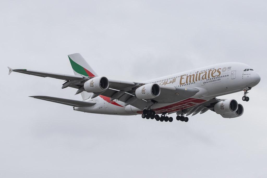 London Heathrow Airport: Emirates (EK / UAE) |  Airbus A380-861 A388 | A6-EDI | MSN 028