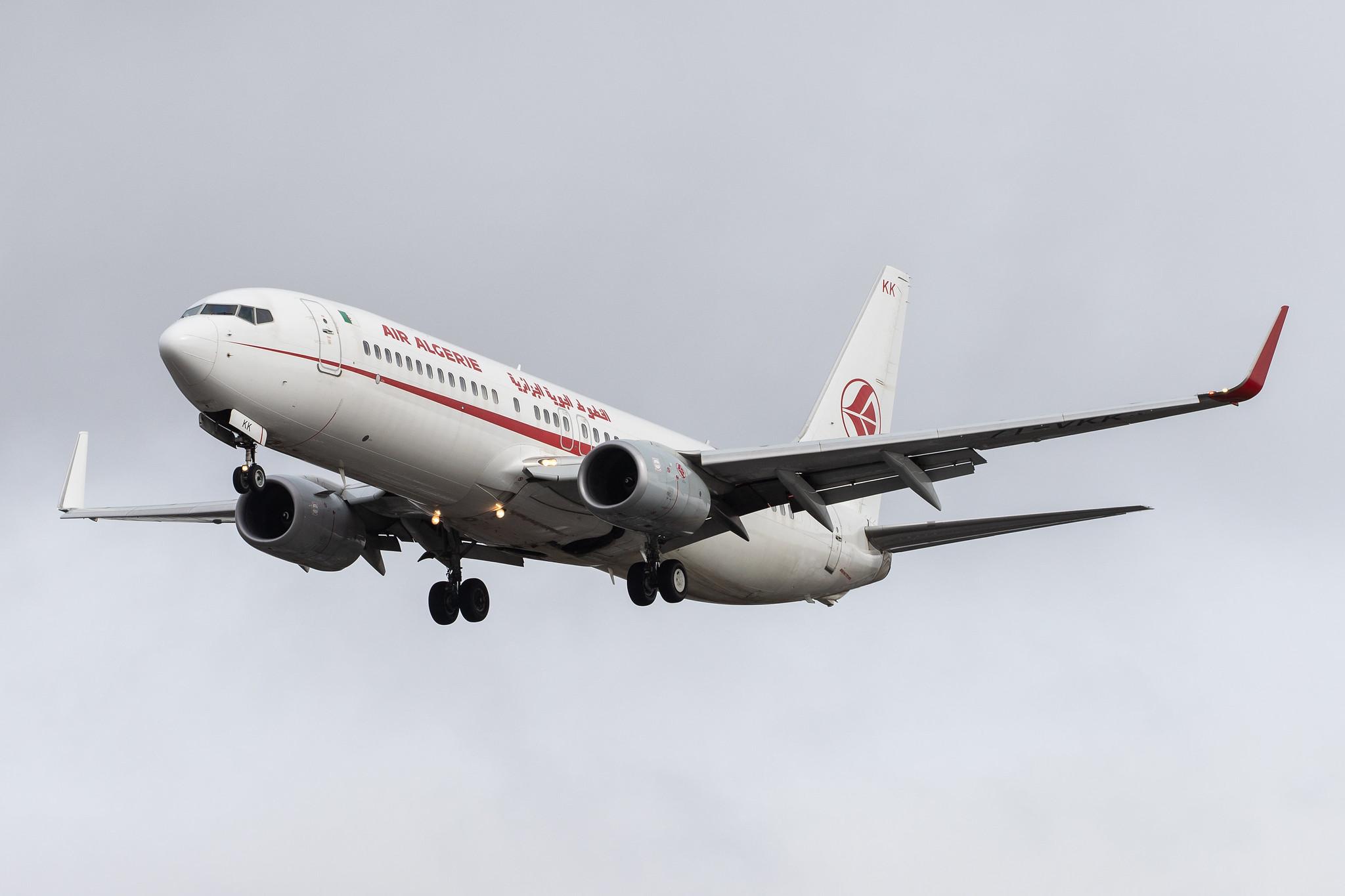 London Heathrow Airport: Air Algerie (AH / DAH) |  Boeing 737-8D6 B738 | 7T-VKK | MSN 60747