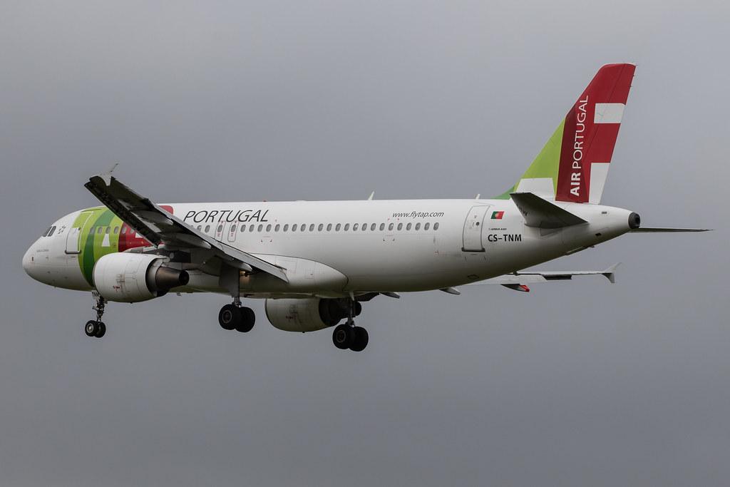 London Heathrow Airport: TAP Air Portugal (TP / TAP) |  Airbus A320-214 A320 | CS-TNM | MSN 1799