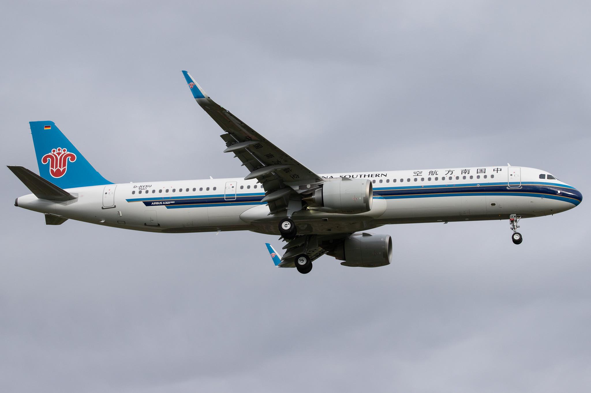 Hamburg Airport: China Southern Airlines  (CZ / CSN) |  Airbus A321-253NX A21N | D-AVXU | MSN 9441