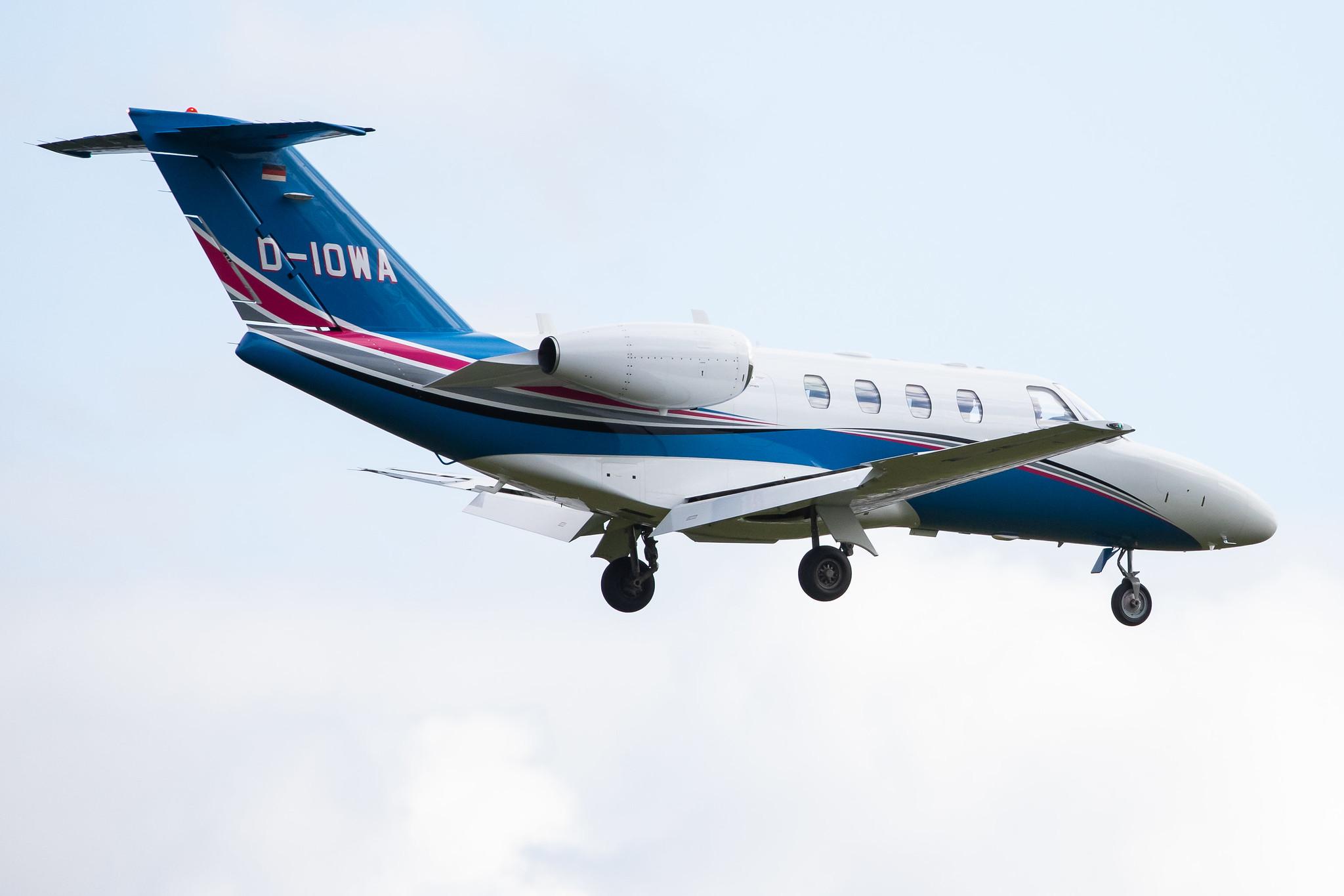 Hamburg Airport: Private Owner |  Cessna 525 CitationJet CJ1+ C525 | D-IOWA | MSN 525-0624