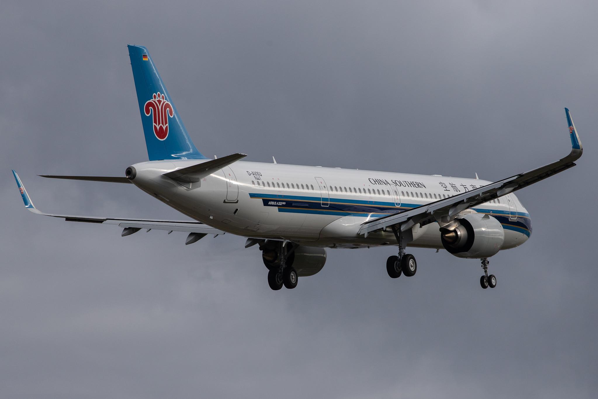 Hamburg Airport: China Southern Airlines  (CZ / CSN) |  Airbus A321-253NX A21N | D-AVXU | MSN 9441