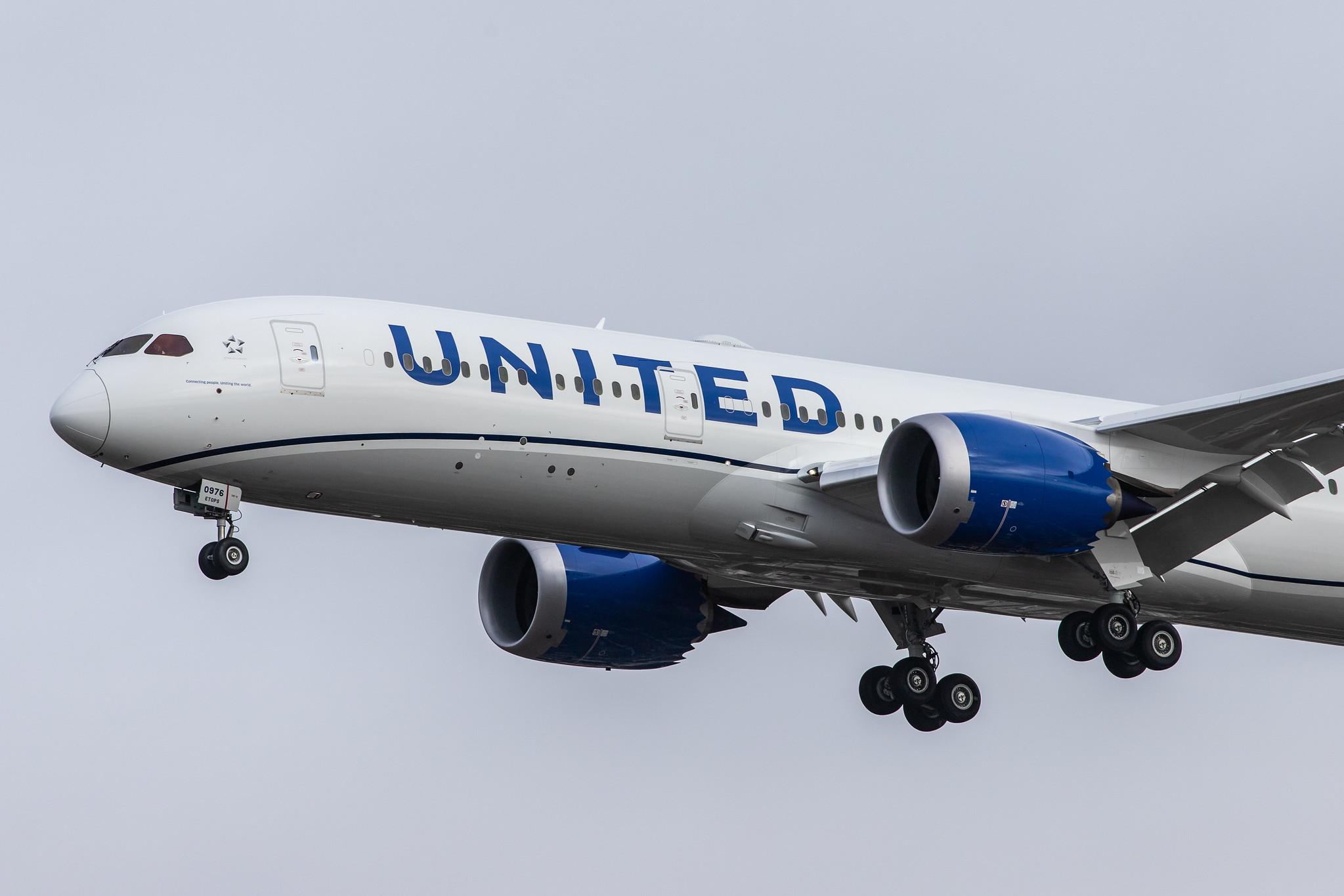 London Heathrow Airport: United Airlines (UA / UAL) |  Boeing 787-9 Dreamliner B789 | N24976 | MSN 66135