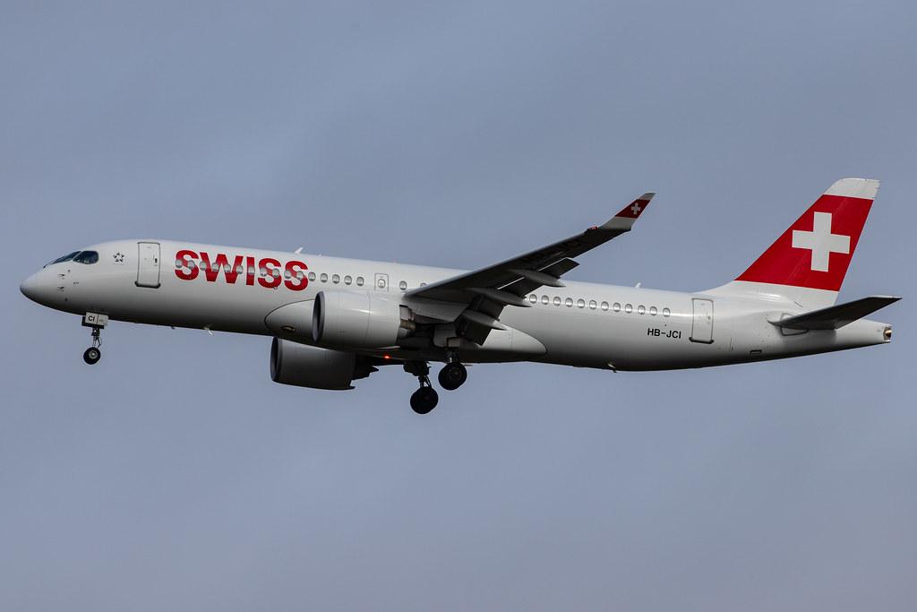 London Heathrow Airport: Swiss (LX / SWR) |  Airbus A220-300 BCS3 | HB-JCI | MSN 55023