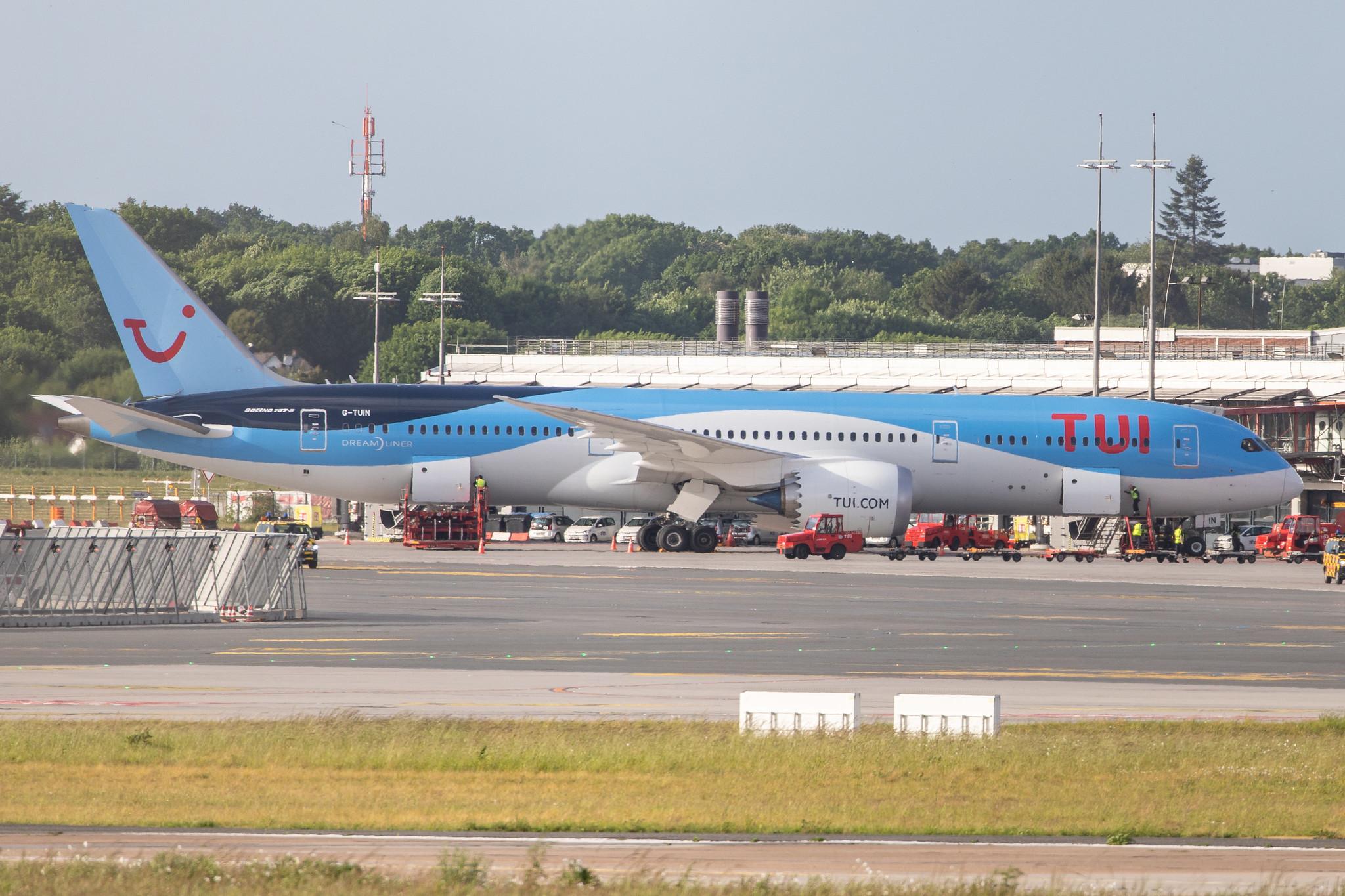 Hamburg Airport: TUI (X3 / TUI) | Operator: TUI Airways |  Boeing 787-9 Dreamliner B789 | G-TUIN | MSN 64293