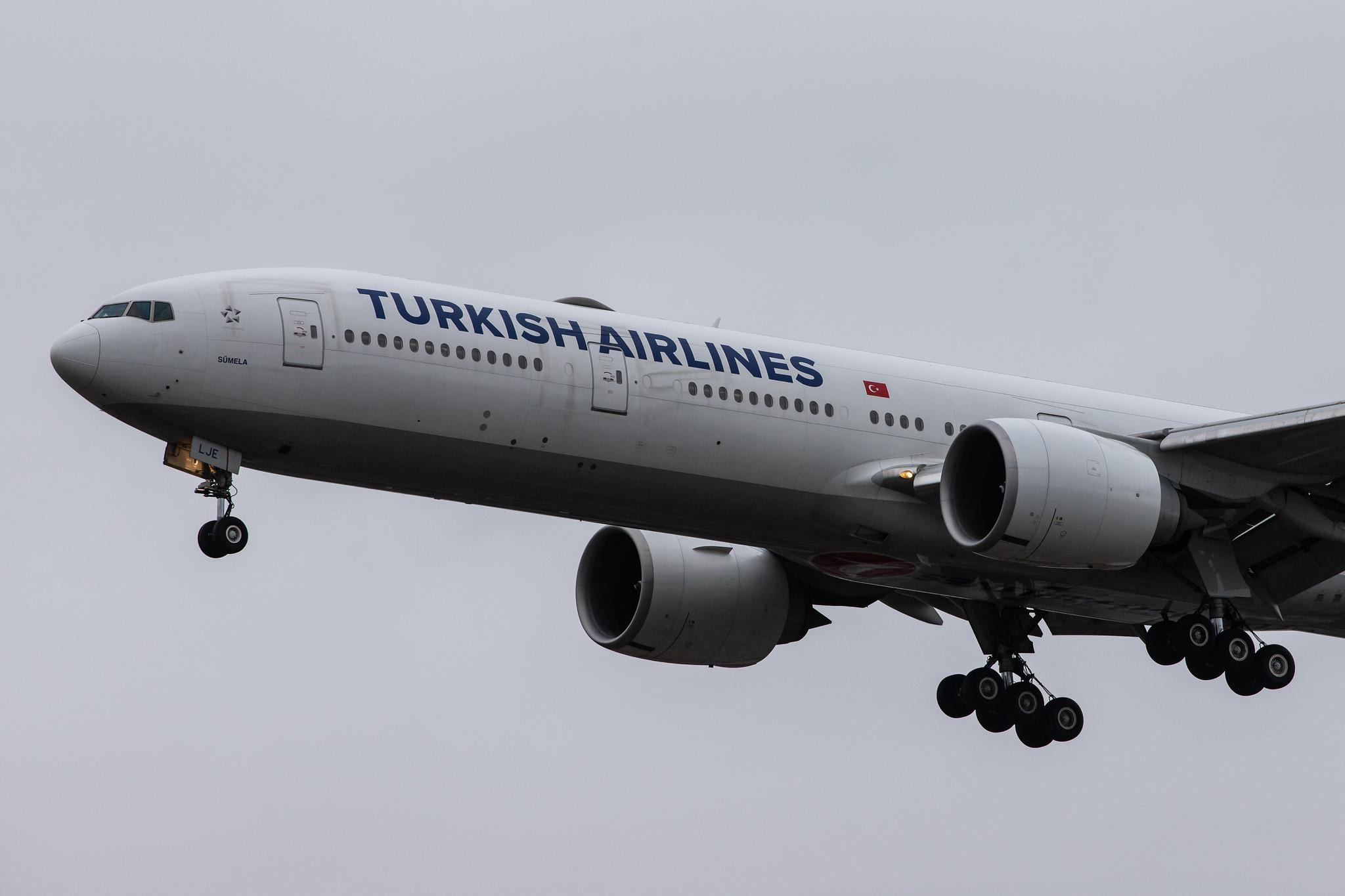 London Heathrow Airport: Turkish Airlines (TK / THY) |  Boeing 777-3F2(ER) B77W | TC-LJE | MSN 44126
