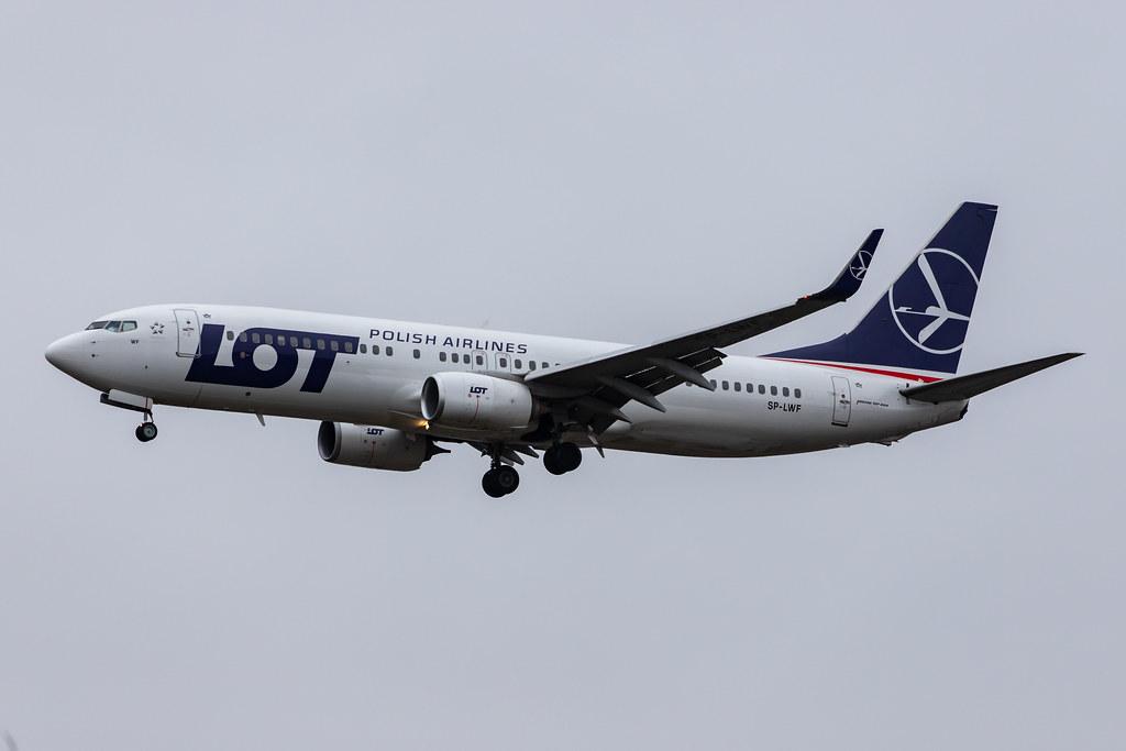 London Heathrow Airport: LOT (LO / LOT) |  Boeing 737-86N B738 | SP-LWF | MSN 36825