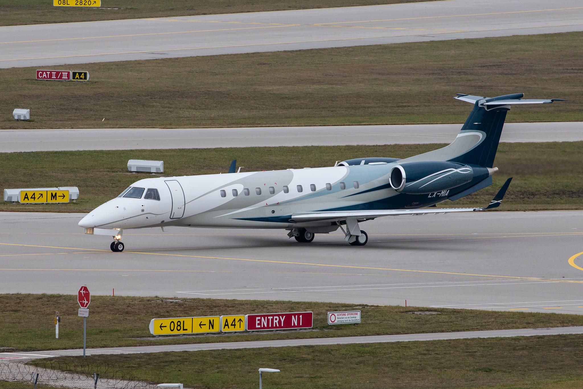 Munich Airport: Global Jet Luxembourg (/ SVW) |  Embraer Legacy 650 E35L | LX-MIA | MSN 14501165