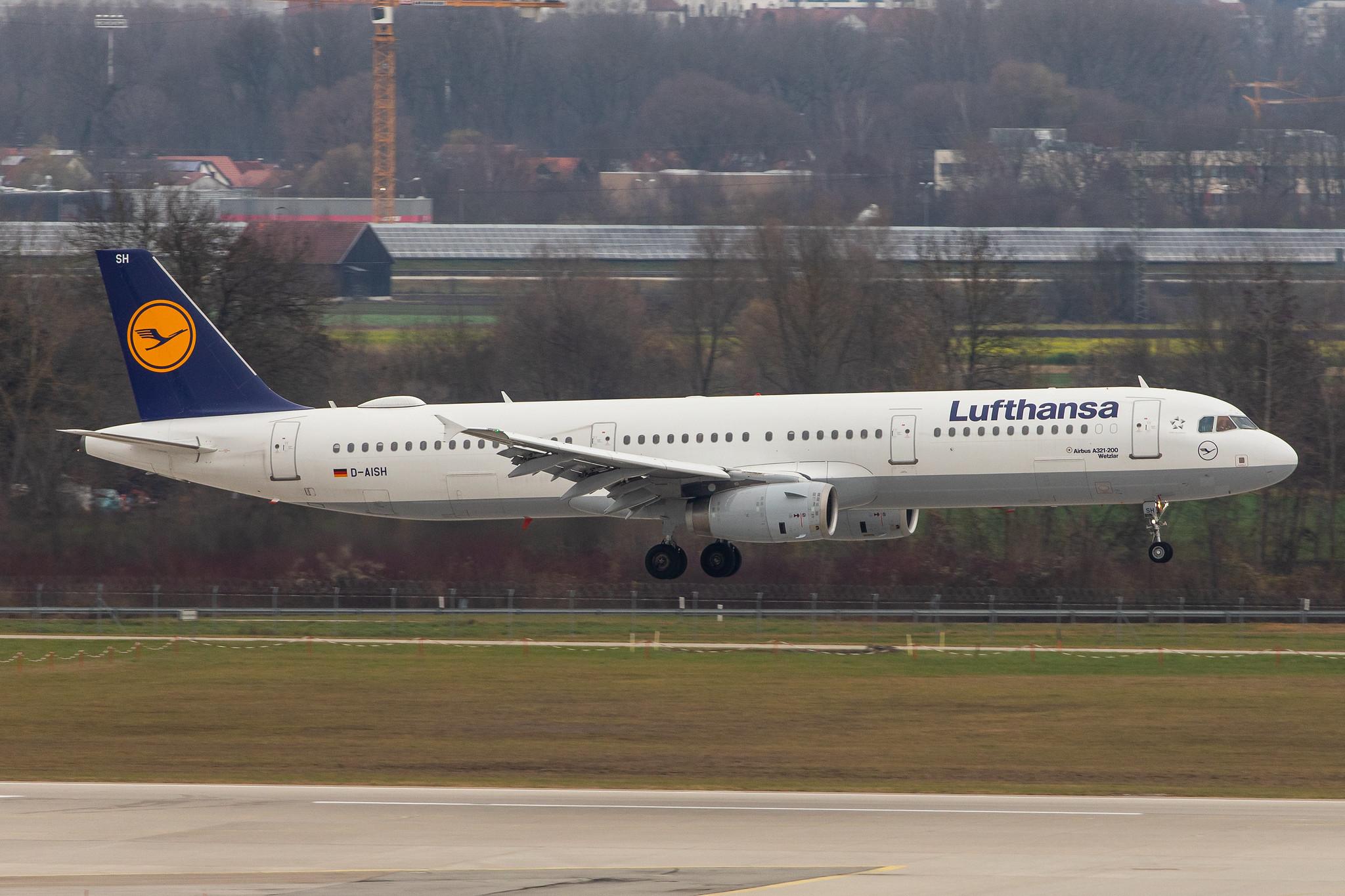 Munich Airport: Lufthansa (LH / DLH) |  Airbus A321-231 A321 | D-AISH | MSN 3265