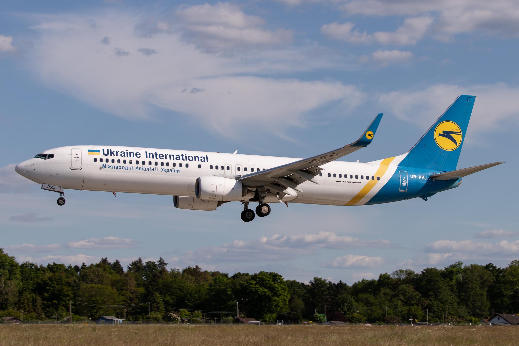 Hamburg Airport: Ukraine International Airlines (PS / AUI) | Operator: Ukraine Int. Airlines |  Boeing 737-9KV(ER) B739 | UR-PSJ | MSN 41535