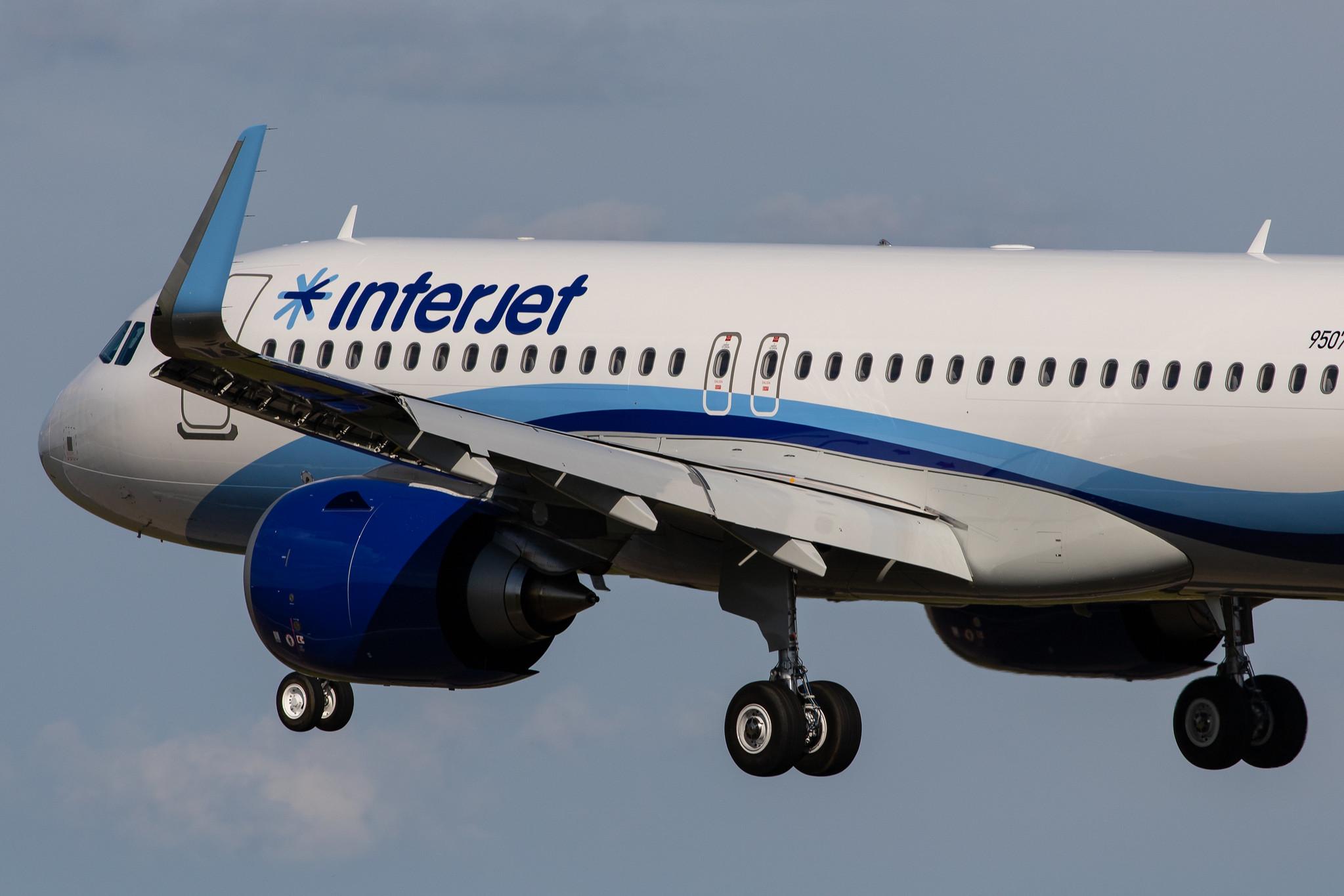 Hamburg Airport: Interjet (4O / AIJ) |  Airbus A320-251N A20N | D-AUBT | MSN 9507