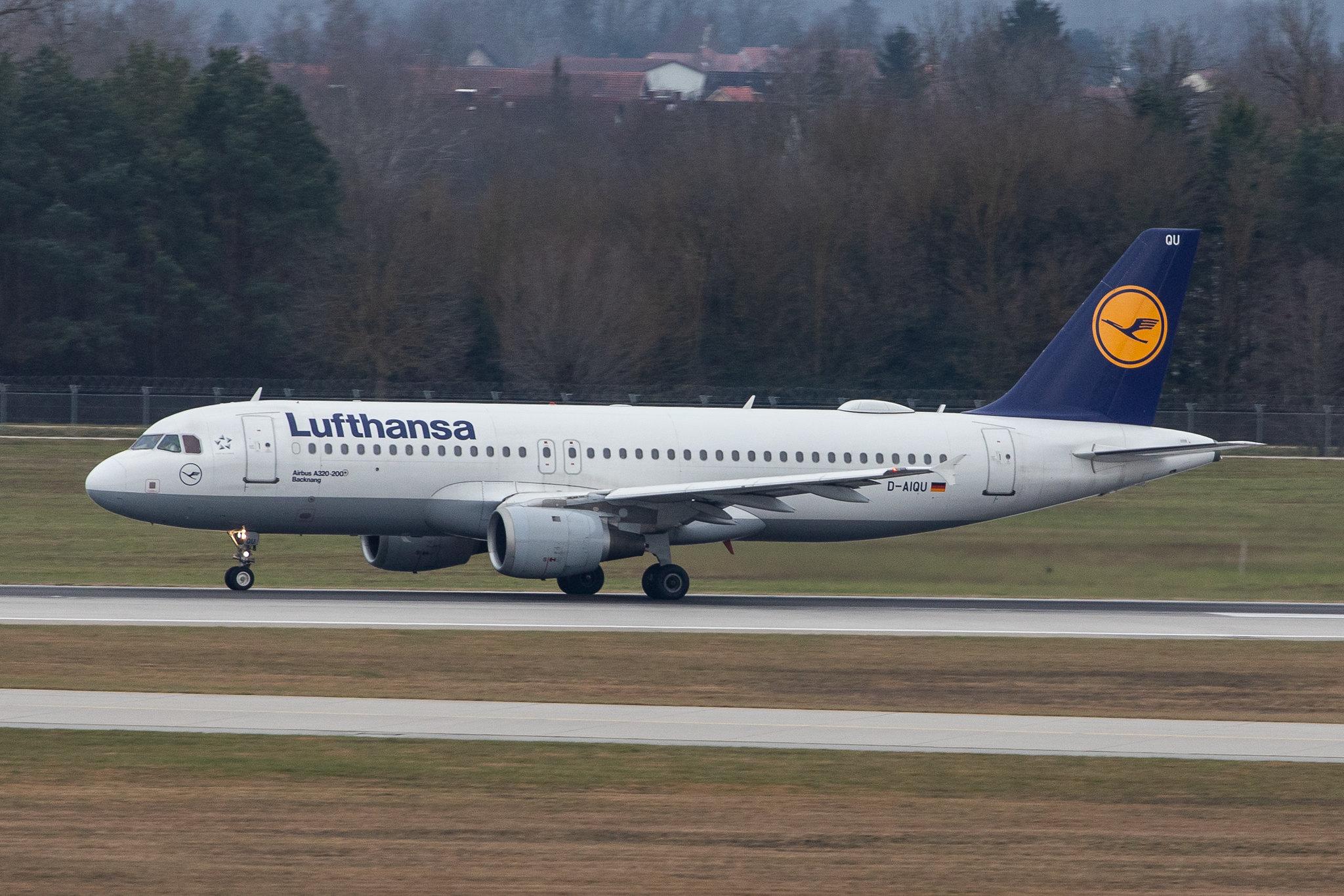 Munich Airport: Lufthansa (LH / DLH) |  Airbus A320-211 A320 | D-AIQU | MSN 1365