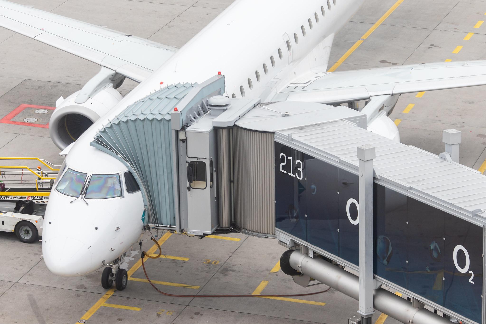 Munich Airport: Air Dolomiti (EN / DLA) |  Embraer E195LR E195 | I-ADJW | MSN 19000297