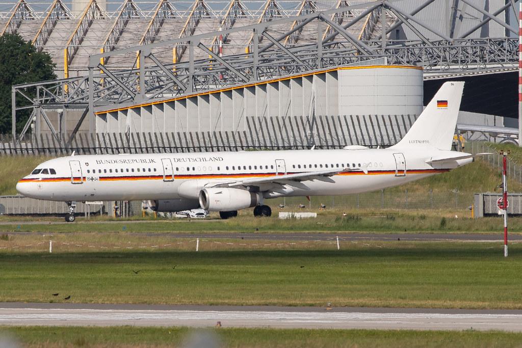 Hamburg Airport: German Air Force (/ GAF) | Airbus A321-231 A321 | 15+04 | MSN 1214