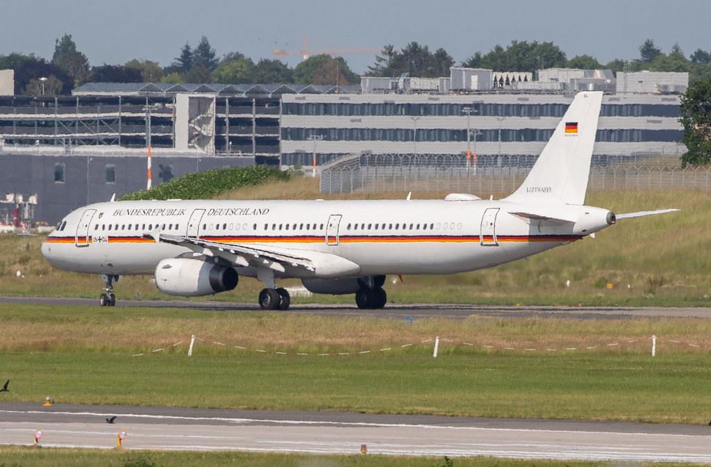 Hamburg Airport: German Air Force (/ GAF) | Airbus A321-231 A321 | 15+04 | MSN 1214
