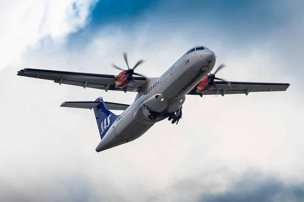 Hamburg Airport: SAS (SK / SAS) | Operator: Xfly |  ATR 72-600 AT76 | ES-ATE | MSN 1120