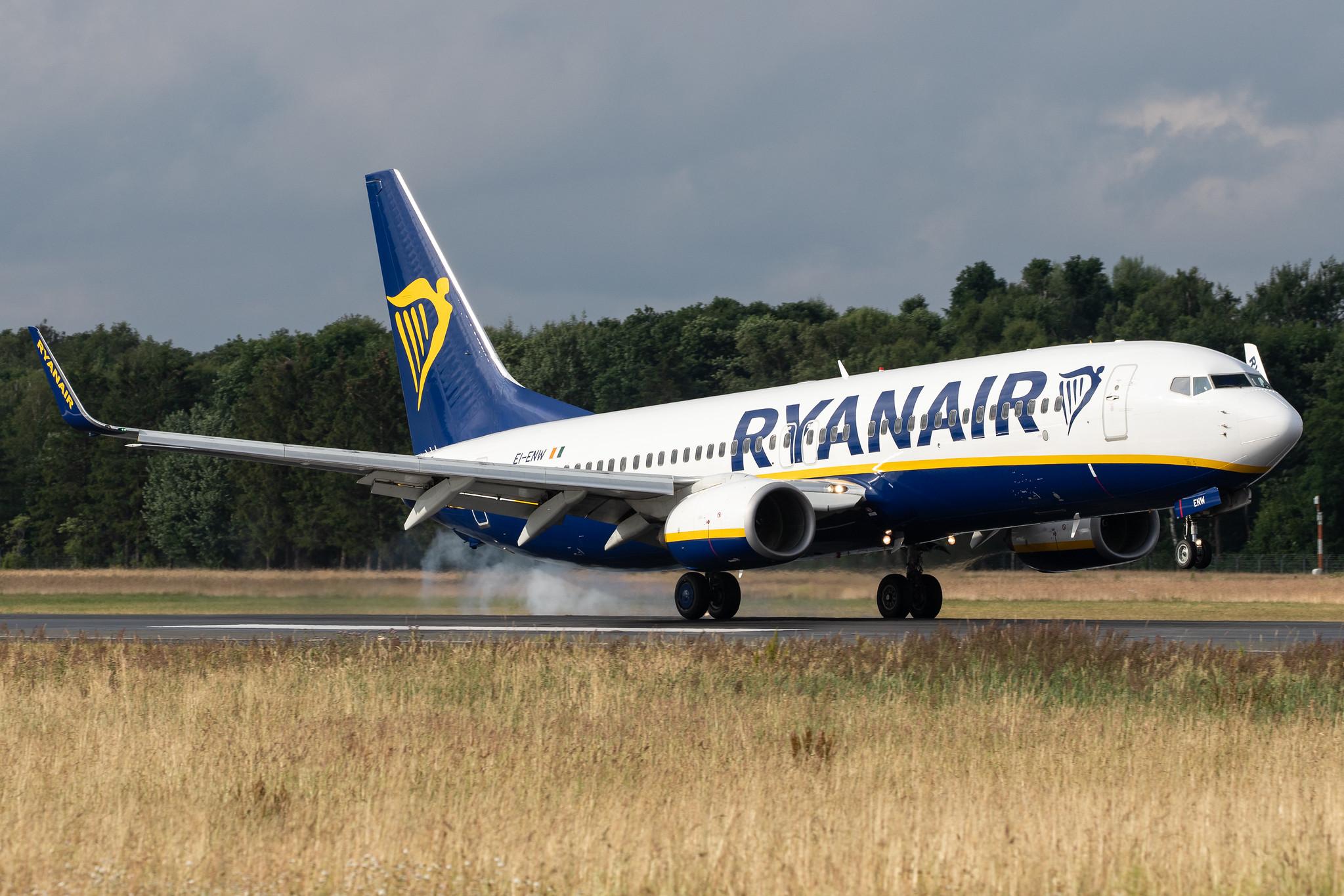Hamburg Airport: Ryanair (FR / RYR) |  Boeing 737-8AS B738 | EI-ENW | MSN 40306