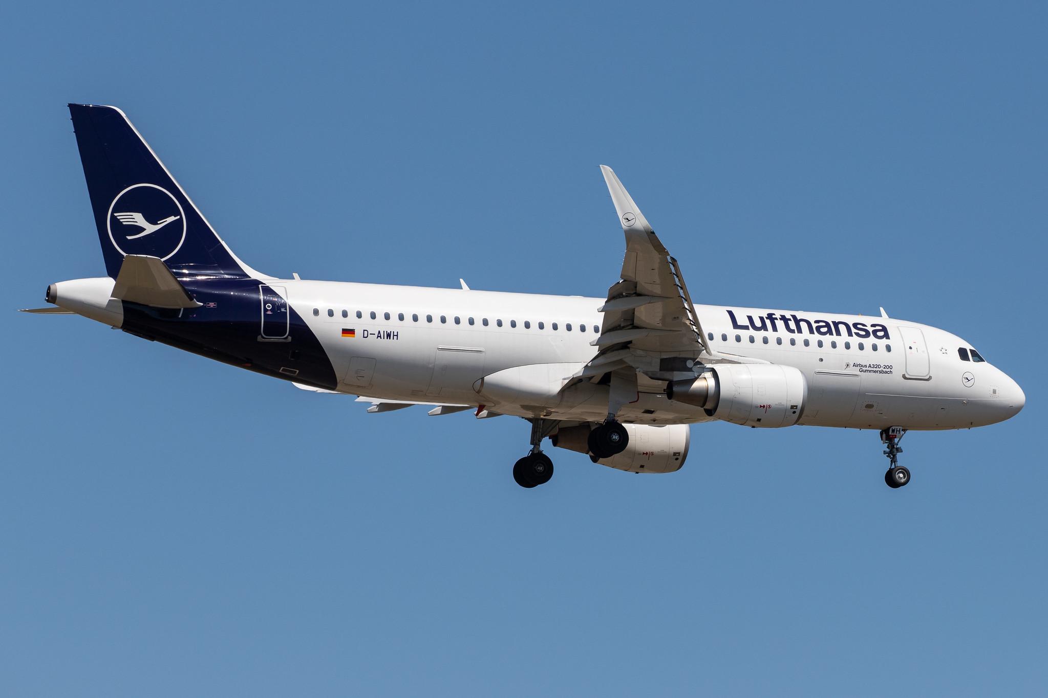 Frankfurt Airport: Lufthansa (LH / DLH) |  Airbus A320-214 A320 | D-AIWH | MSN 8911
