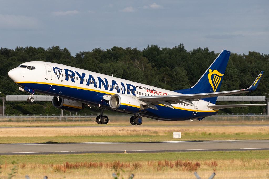 Hamburg Airport: Ryanair (FR / RYR) |  Boeing 737-8AS B738 | EI-EMN | MSN 38515