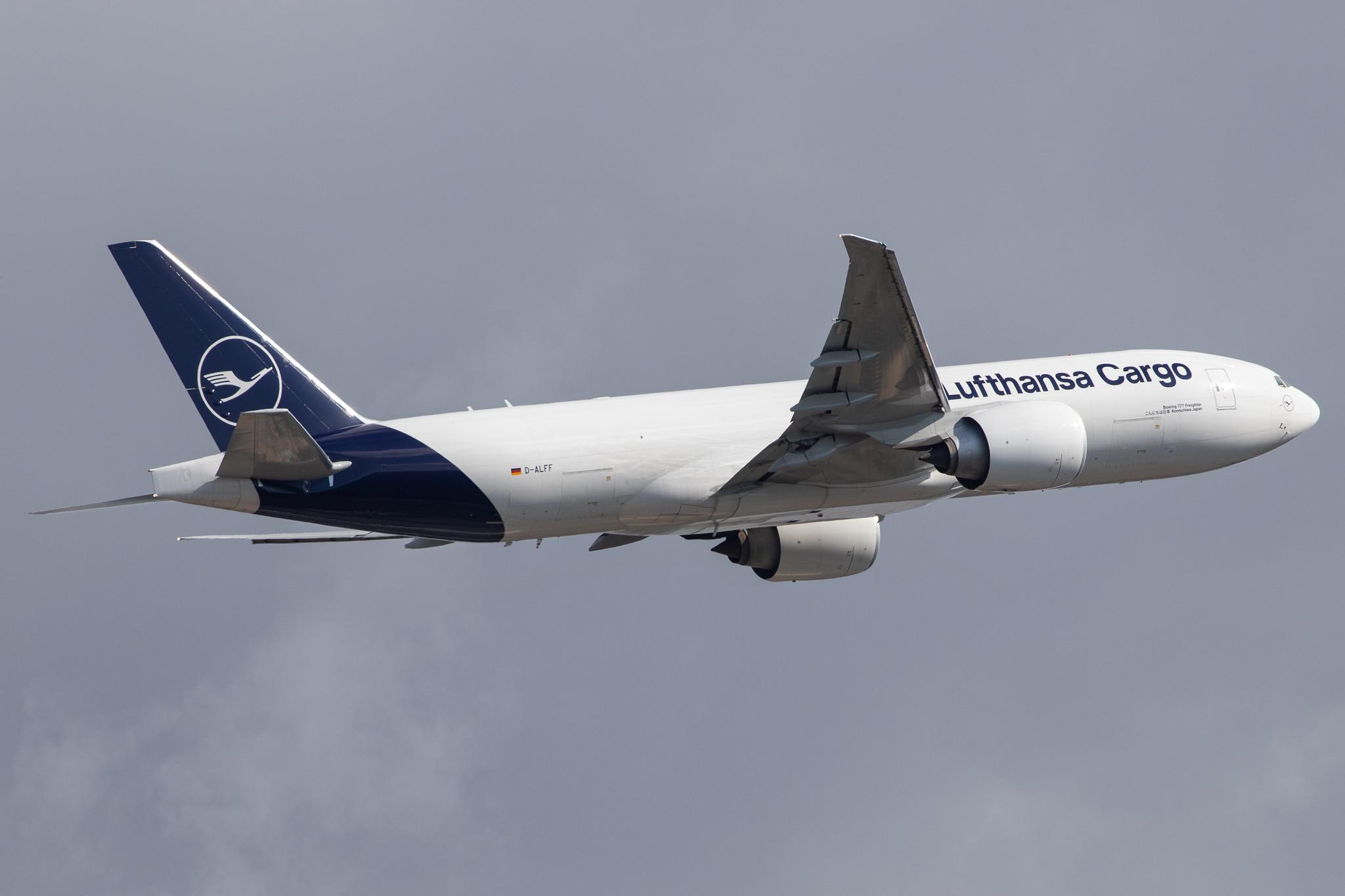 Frankfurt Airport: Lufthansa Cargo (/ GEC) |  Boeing 777-FBT B77L | D-ALFF | MSN 66089