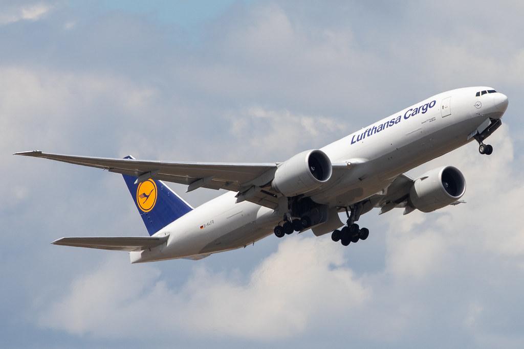 Frankfurt Airport: Lufthansa Cargo (/ GEC) |  Boeing 777-FBT B77L | D-ALFD | MSN 41677