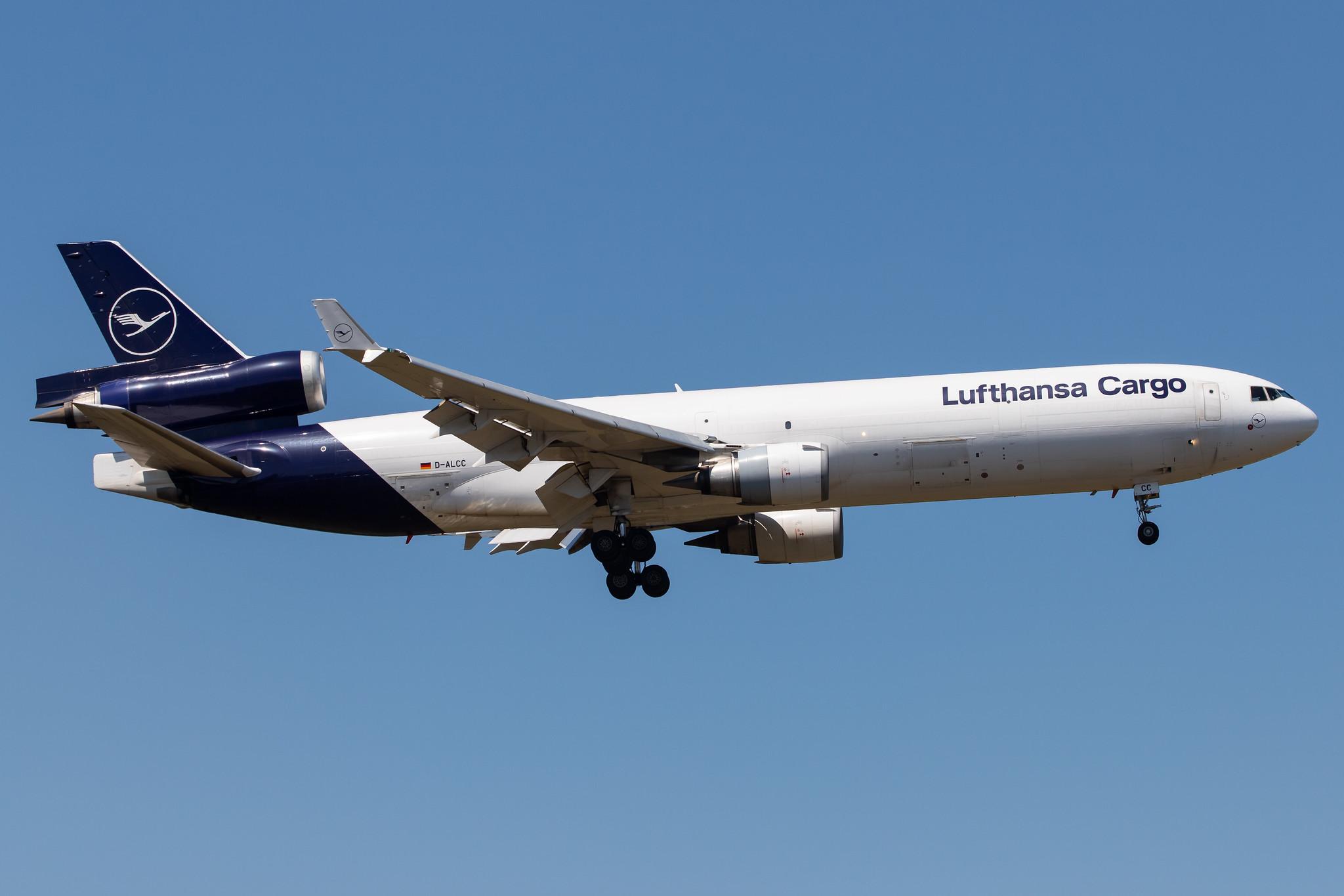 Frankfurt Airport: Lufthansa Cargo (/ GEC) |  McDonnell Douglas MD-11F MD11 | D-ALCC | MSN 48783