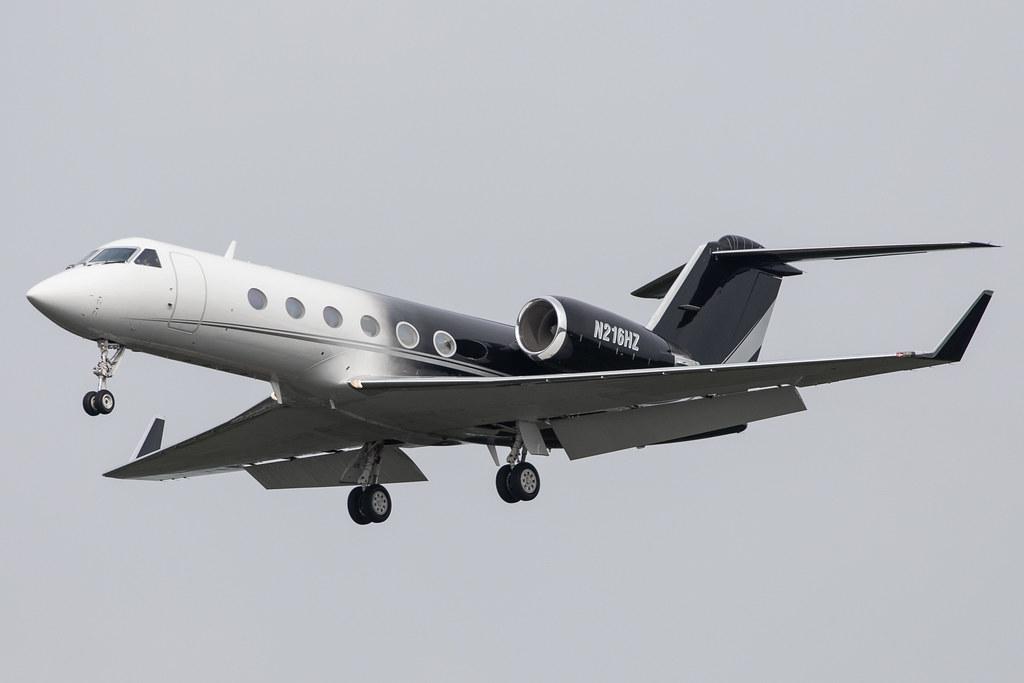 Hamburg Airport: Private Owner |  GULFSTREAM AEROSPACE G-IV  | N216HZ | MSN 1147