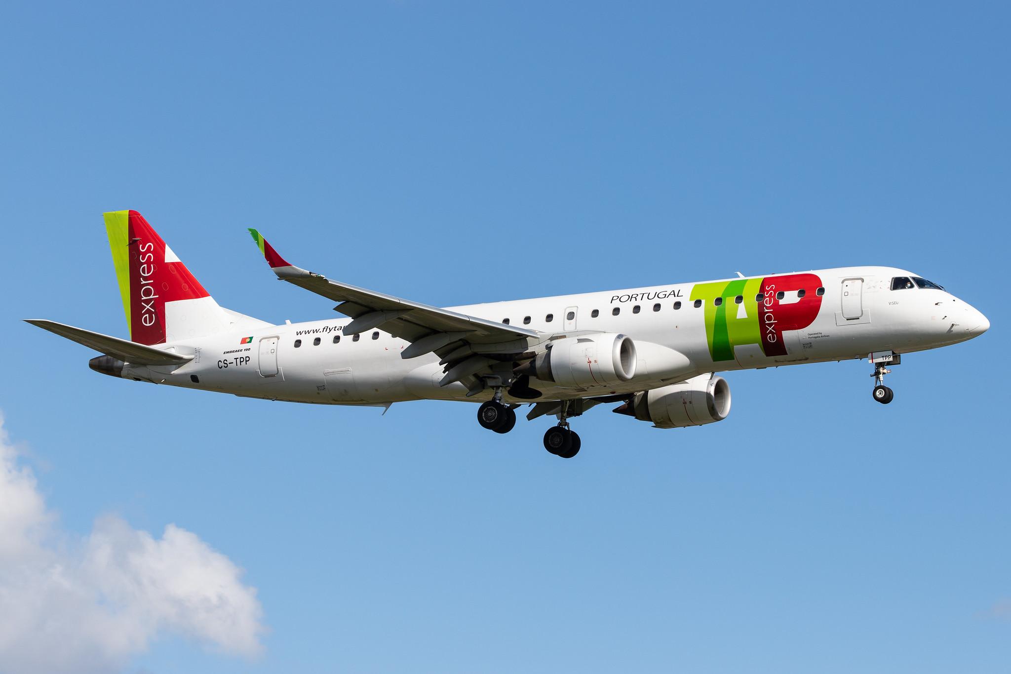 Hamburg Airport: TAP Express (NI / PGA) |  Embraer E190LR E190 | CS-TPP | MSN 19000441