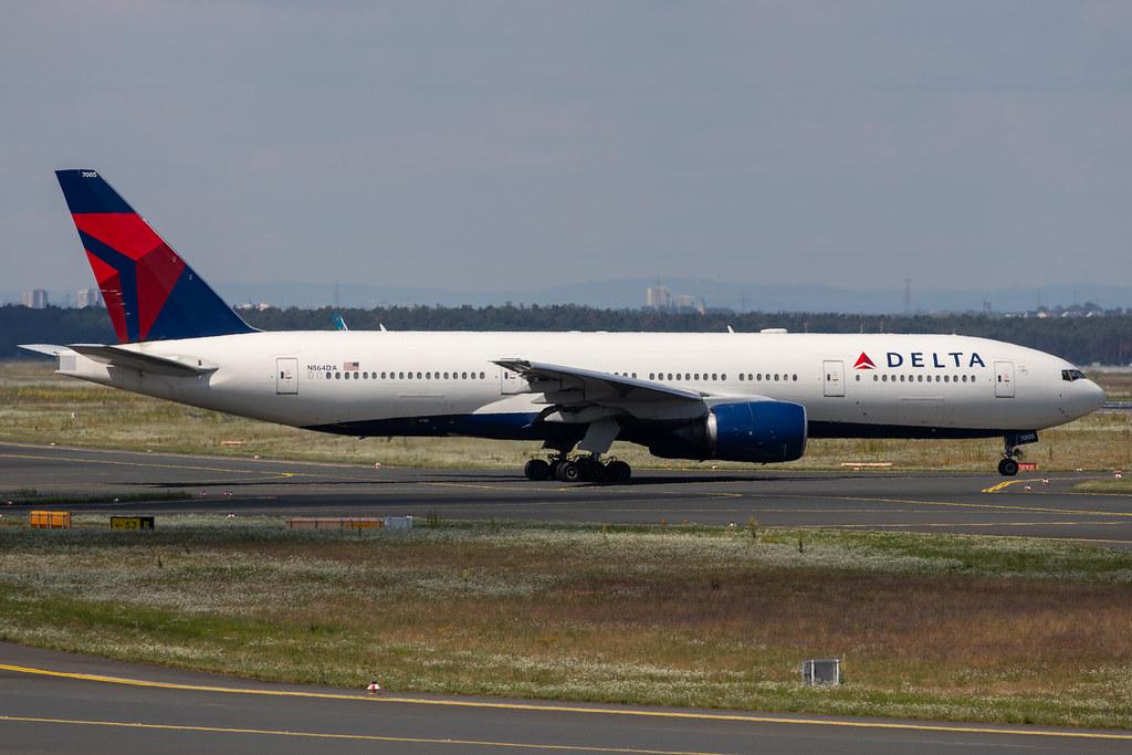 Frankfurt Airport: Delta Air Lines (DL / DAL) |  Boeing 777-232(ER) B772 | N864DA | MSN 29736