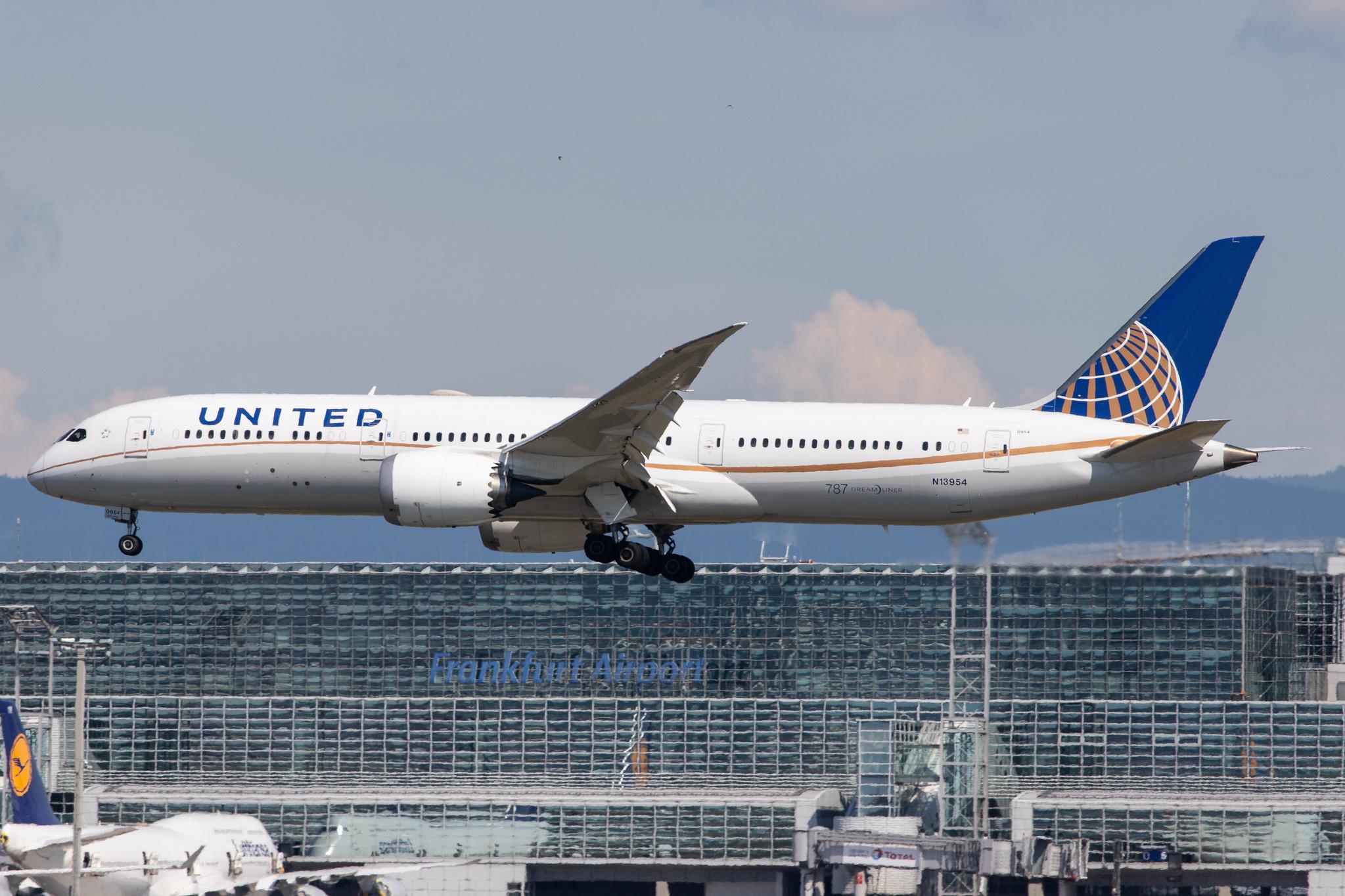 Frankfurt Airport: United Airlines (UA / UAL) |  Boeing 787-9 Dreamliner B789 | N13954 | MSN 36405