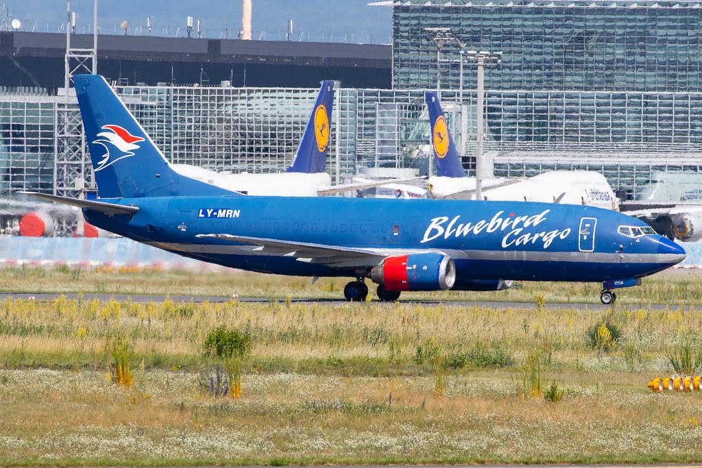 Frankfurt Airport: KlasJet |  Boeing 737-36E(BDSF) B733 | LY-MRN | MSN 25263