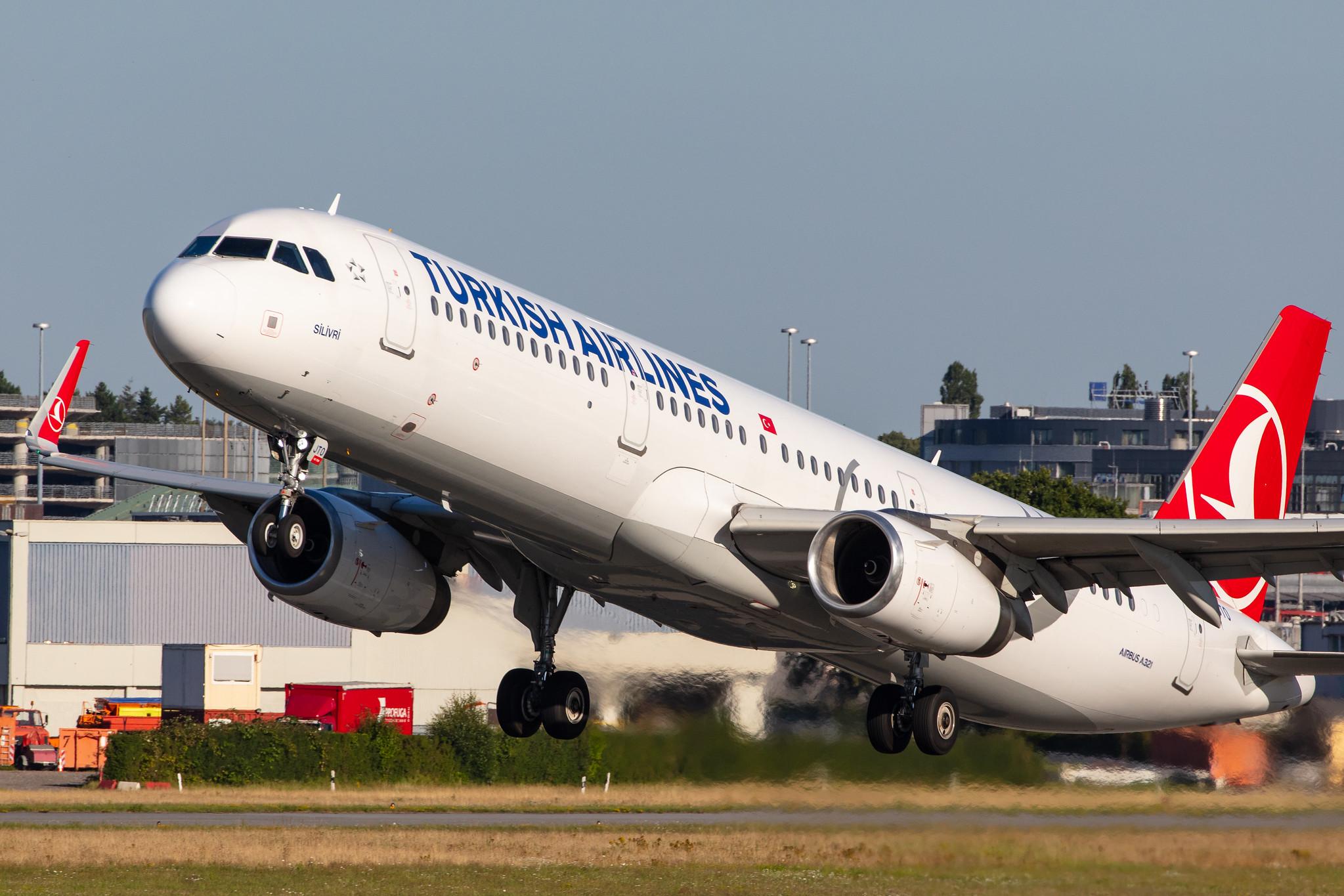 Hamburg Airport: Turkish Airlines (TK / THY) |  Airbus A321-231 A321 | TC-JTO | MSN 7299