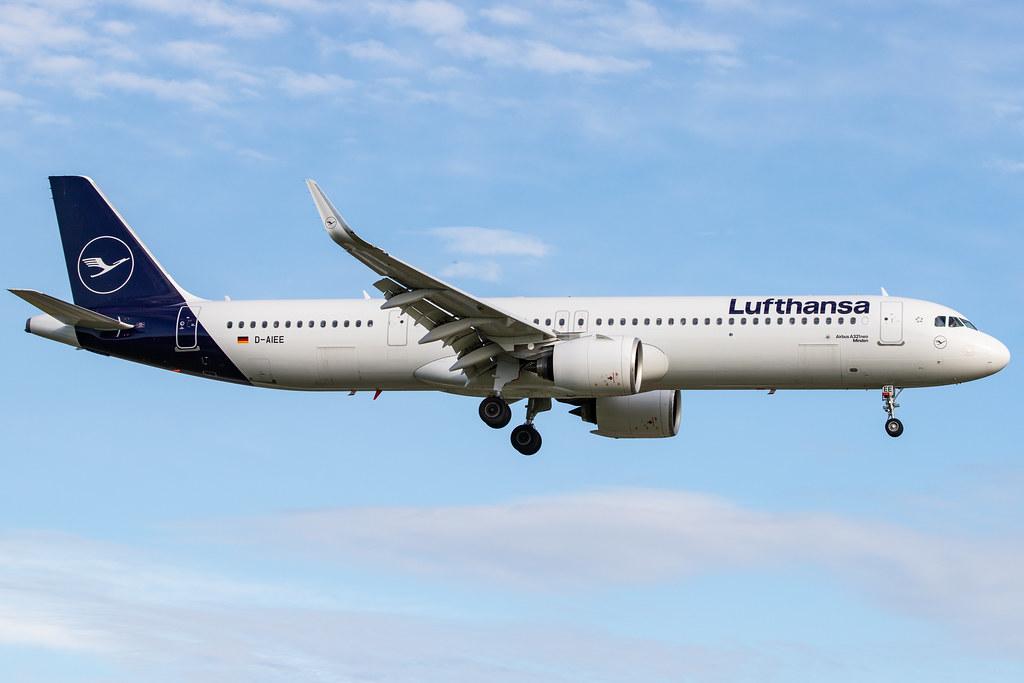 Hamburg Airport: Lufthansa (LH / DLH) |  Airbus A321-271NX A21N | D-AIEE | MSN 9046
