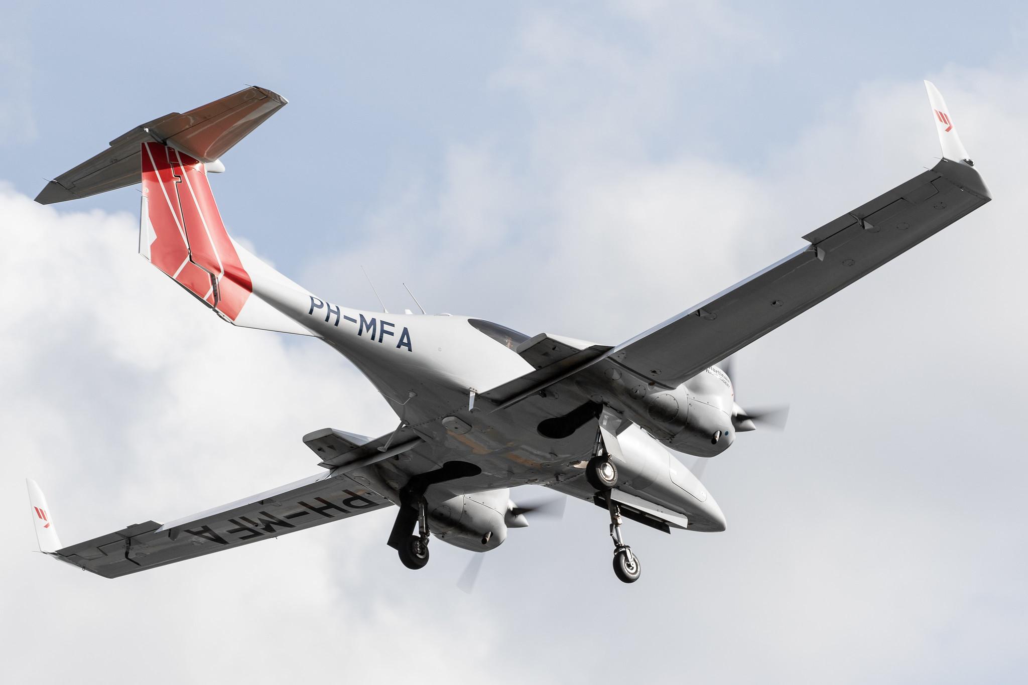 Hamburg Airport: Martinair Holland  |  Diamond DA42NG Twin Star DA42 | PH-MFA | MSN 42.N009