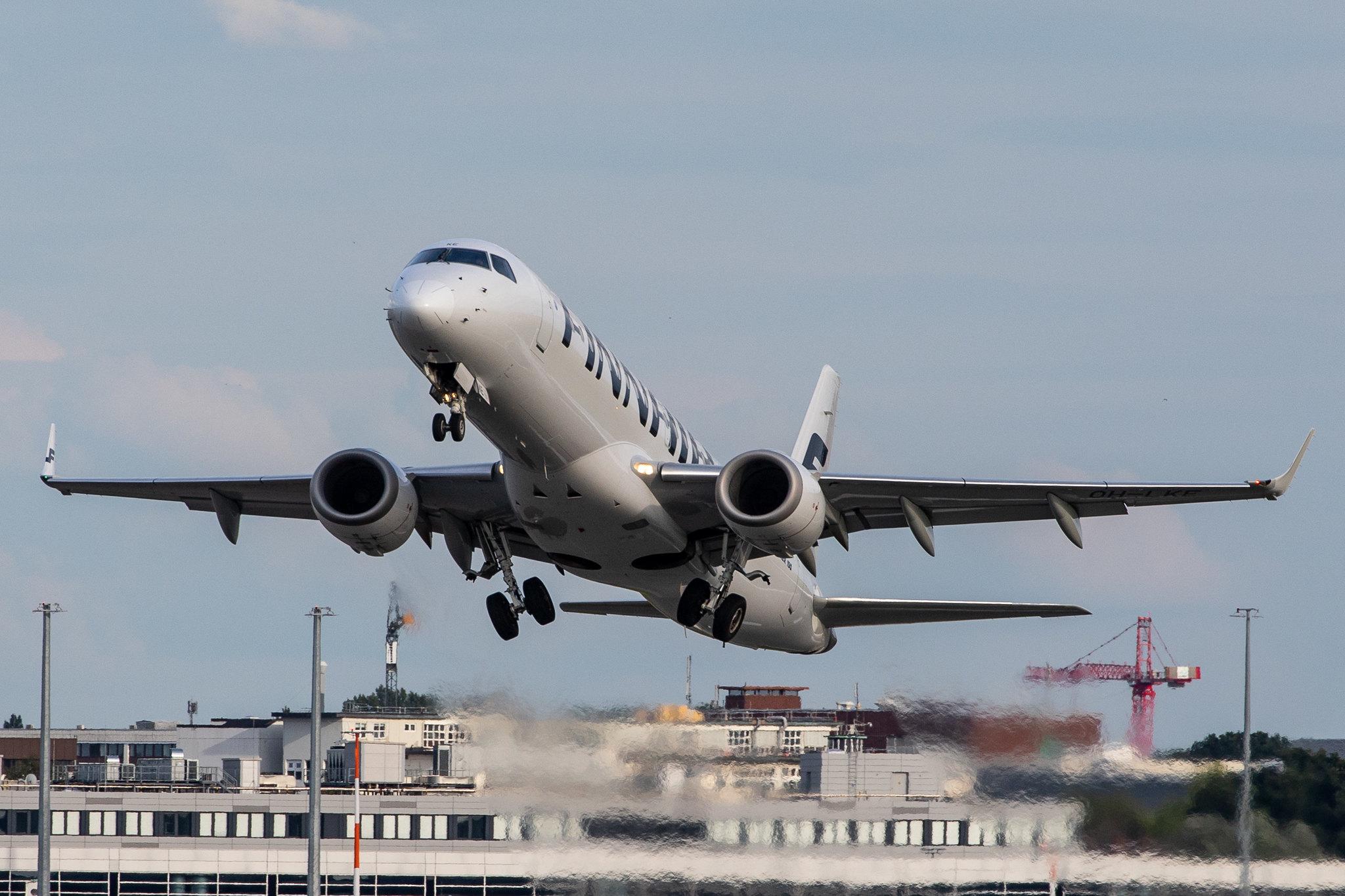 Hamburg Airport: Finnair (AY / FIN) | Operator: NORRA |  Embraer E190LR E190 | OH-LKE | MSN 19000059
