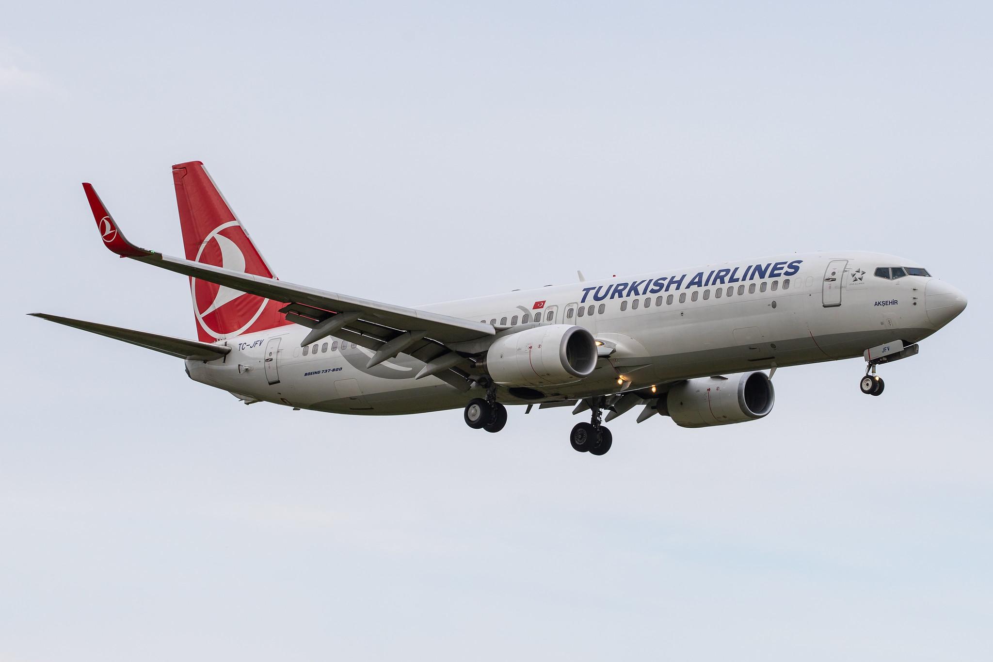 Hamburg Airport: Turkish Airlines (TK / THY) |  Boeing 737-8F2 B738 | TC-JFV | MSN 29782