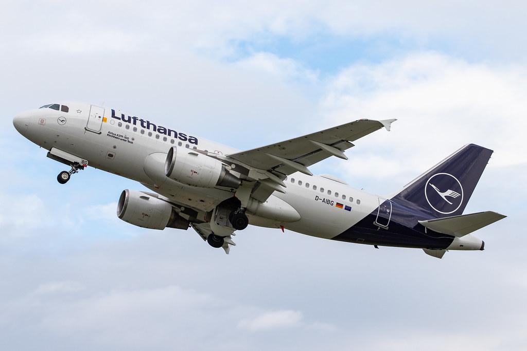 Hamburg Airport: Lufthansa (LH / DLH) |  Airbus A319-112 A319 | D-AIBG | MSN 4841
