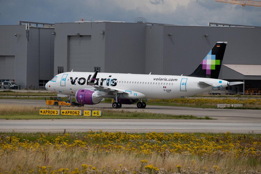 Hamburg Finkenwerder: Volaris (Y4 / VOI) |  Airbus A320-271N A20N | D-AXAB | MSN 9447