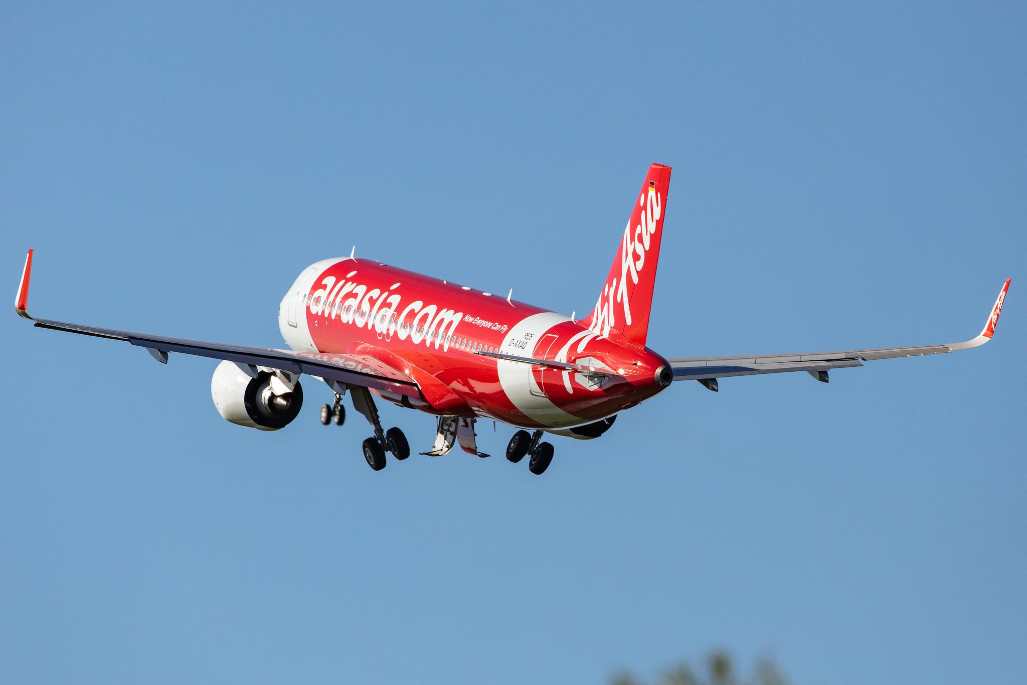 Hamburg Airport: AirAsia (AK / AXM) | Operator: AirAsia India |  Airbus A320-251N A20N | D-AXAQ | MSN 9525