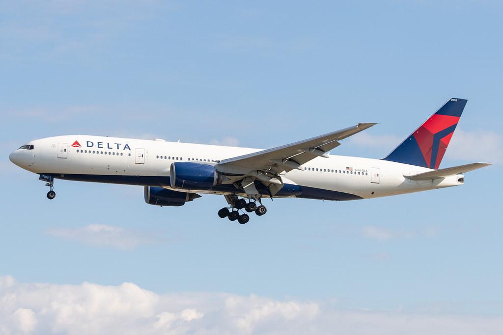 Frankfurt Airport: Delta Air Lines (DL / DAL) |  Boeing 777-232(ER) B772 | N864DA | MSN 29736