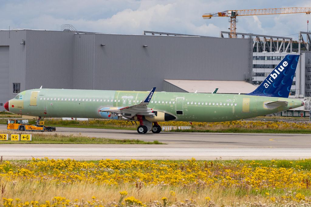 Hamburg Finkenwerder: AirBlue (PA / ABQ) |  Airbus A321-251NX A21N | n/a | MSN 9560